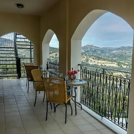 Villa Amazing Amare With Stunning Views Amarion